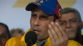 Henrique Capriles se reúne en Colombia con Felipe González