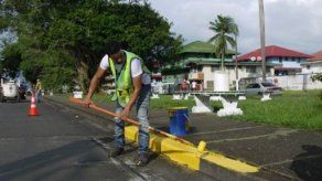 ATTT realiza mejoras de señalización vial en la ciudad de Colón