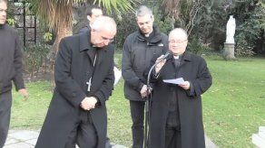 Enviados papales en Chile llaman a que se haga justicia con víctimas de abusos sexuales