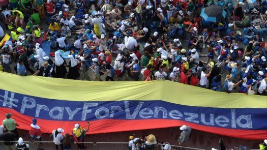 El segundo día de Francisco en Panamá en tres momentos