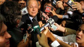 Corte libera a político que apela condena