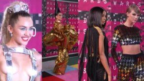 Los vestuarios que dieron de qué hablar en premios MTV