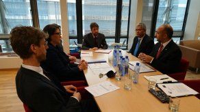 Panamá y UE reforzarán el diálogo sobre protección del medio ambiente marino