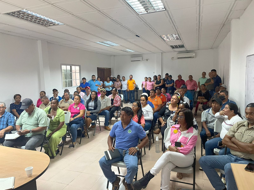 Nuevo director del MIDA de Colón Armando Solís.