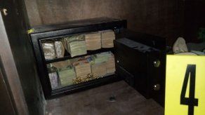 Hallan casi 100.000 dólares en la caja fuerte de una casa en Guatemala