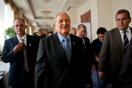 Personas sin sentimientos llevan niños a EEUU, Sánchez Cerén