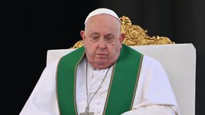 El papa Francisco agradece en un audio las oraciones de los creyentes por su salud.
