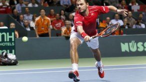 Suizo Wawrinka se clasifica a segunda ronda del torneo de Tokio