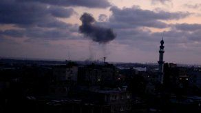 Israel bombardea 25 objetivos en Gaza en respuesta a disparo de cohetes