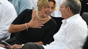 Primera Dama se disculpa por malestar ocasionado a raíz de viaje a Cuba