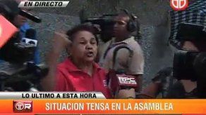 Decenas de manifestanes afectados por gas pimienta