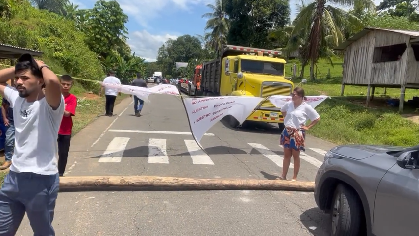 Manifestantes mantienen vía en Bocas del Toro cerrada por 10 horas&nbsp;