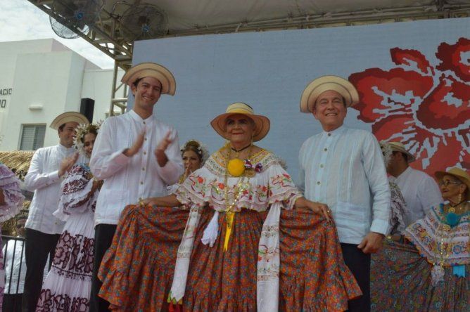 Desfile de las Mil Polleras 2020