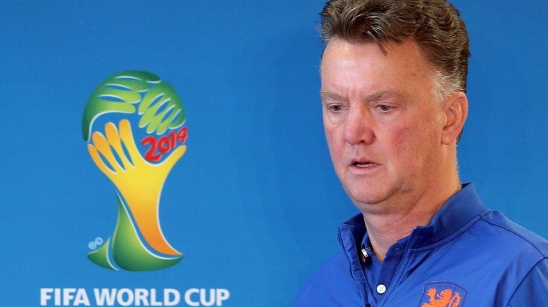 Van Gaal: Tenemos que mantener los pies en el suelo
