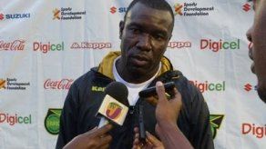 Técnico Whitmore de Jamaica espera un partido complicado