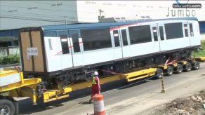 Vagones del Metro de Panamá son trasladados a Albrook