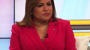 Ministra Cortés niega que aumento de salario mínimo sea una medida política