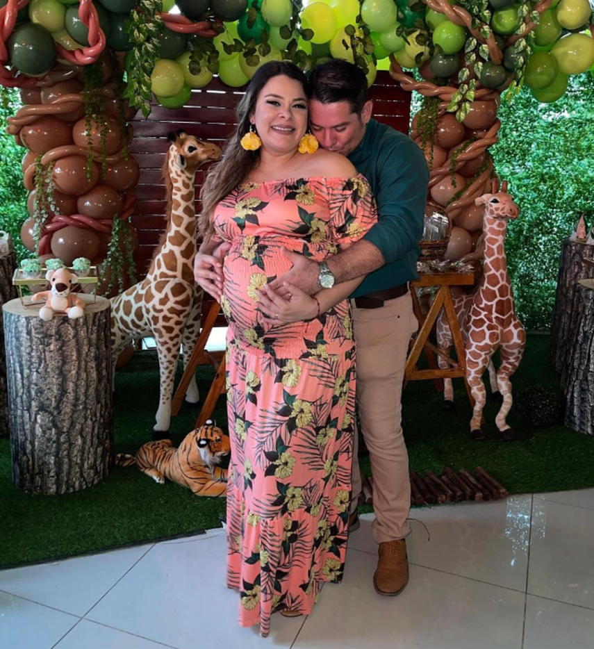 Margarita Henríquez realiza su babyshower al mejor estilo de Nadia Ferreira
