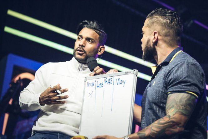 Viernes de Victoria Escarlata