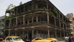 Demolerán 21 edificios en Panamá y Colón
