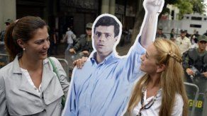 Hermana de López pide a EE.UU. que supervise derechos de presos en Venezuela