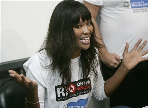 Rechazan sangre de Naomi Campell en Brasil
