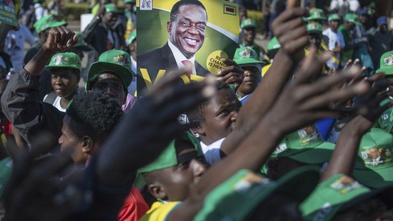 Zimbabue: presidente y oposición realizan actos de campaña