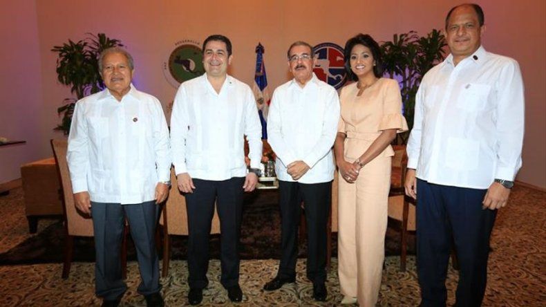 Presidente dominicano subraya retos de región en inauguración cumbre de Sica