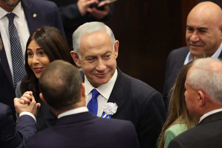 El primer ministro designado Benjamin Netanyahu está trabajando para formar una coalición de gobierno de extrema derecha y religiosa en el Parlamento de 120 escaños