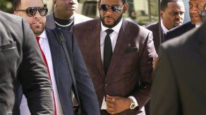 R. Kelly es arrestado de nuevo bajo cargos de abuso sexual