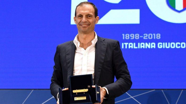 Allegri, de la Juve, es nombrado técnico del año de Serie A