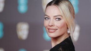 Margot Robbie tenía que quitarse el maquillaje de Harley Quinn con una manguera