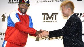 Mayweather sale del retiro y enfrentará a japonés en artes marciales mixtas