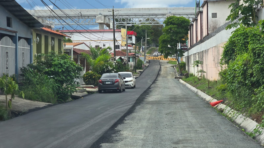 Rehabilitación de carreteras por el MOP en Arraiján