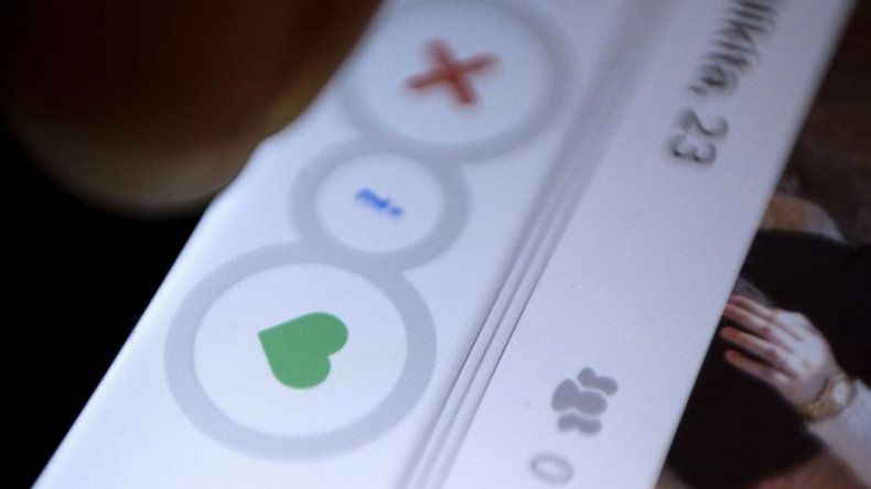 Tinder da opción de género distinto a hombre o mujer