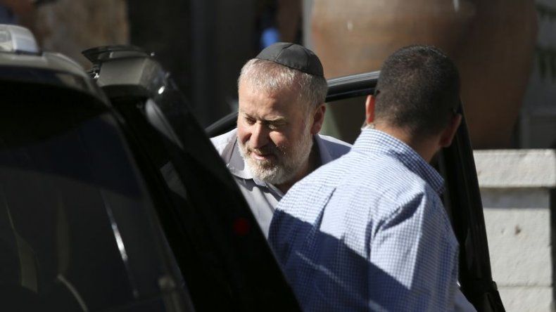 Israel: asumen parlamentarios en medio de impasse político