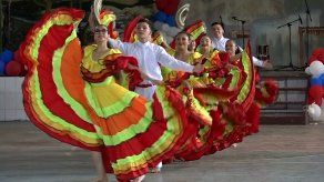 Agrupaciones folclóricas de varios países exponen sus bailes y músicas en Panamá