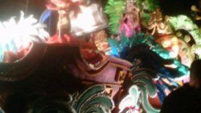 Leyenda panameña resaltada en desfile nocturno de la Jumbo Rumba