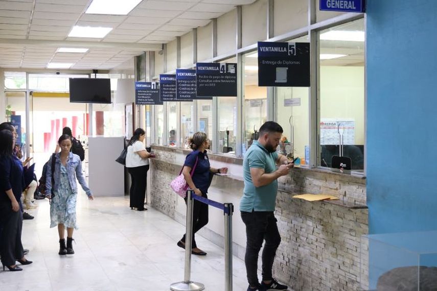 Universidad de Panamá ahora entregará diplomas digitales Universidad de Panamá ahora entregará diplomas digitales