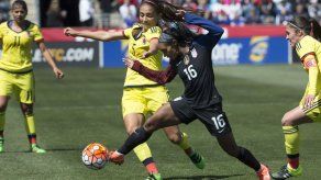 Futbolistas colombianas exigen trato digno y liga