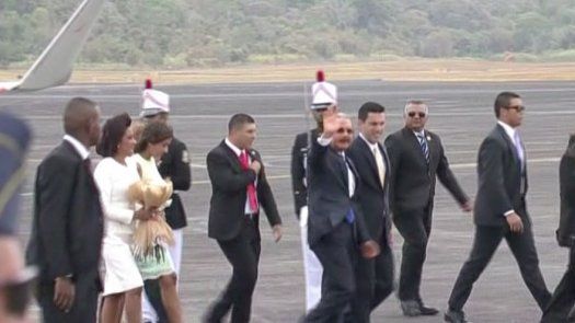 Llega a Panamá el presidente de R. Dominicana, Danilo Medina