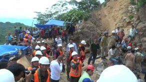 Honduras prosigue búsqueda de once mineros tras falsa alarma de rescate