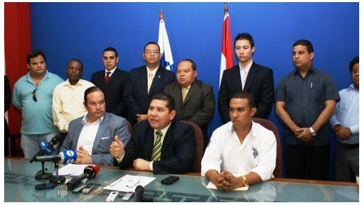 PRD asegura que Arias es responsable de campañas sucias