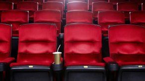 Florida: Hombre asesinado por usar el celular en el cine