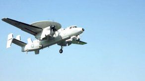 Aviones de combate de Taiwán se ejercitan aterrizando en autopista