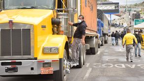 Panamá endurece controles: transportistas con multas no podrán entrar ni salir del país