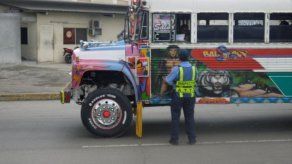 ATTT aplica 58 boletas en operativo contra diablos rojos ilegales ATTT aplica 58 boletas en operativo contra diablos rojos ilegales