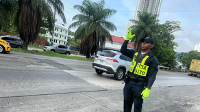 Imagen ilustrativa. Policía Nacional establece desvío en Paraíso tras vuelco de camión con aceite en avenida Omar Torrijos. Imagen ilustrativa. Policía Nacional establece desvío en Paraíso tras vuelco de camión con aceite en avenida Omar Torrijos.