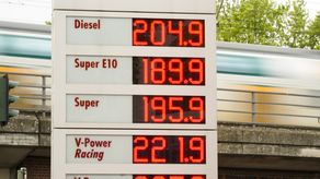 Acodeco investiga gasolineras por presunto juega vivo