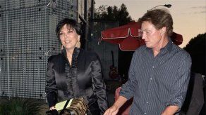 Kris Jenner no habla sobre el cambio de sexo de Caitlyn por vergüenza